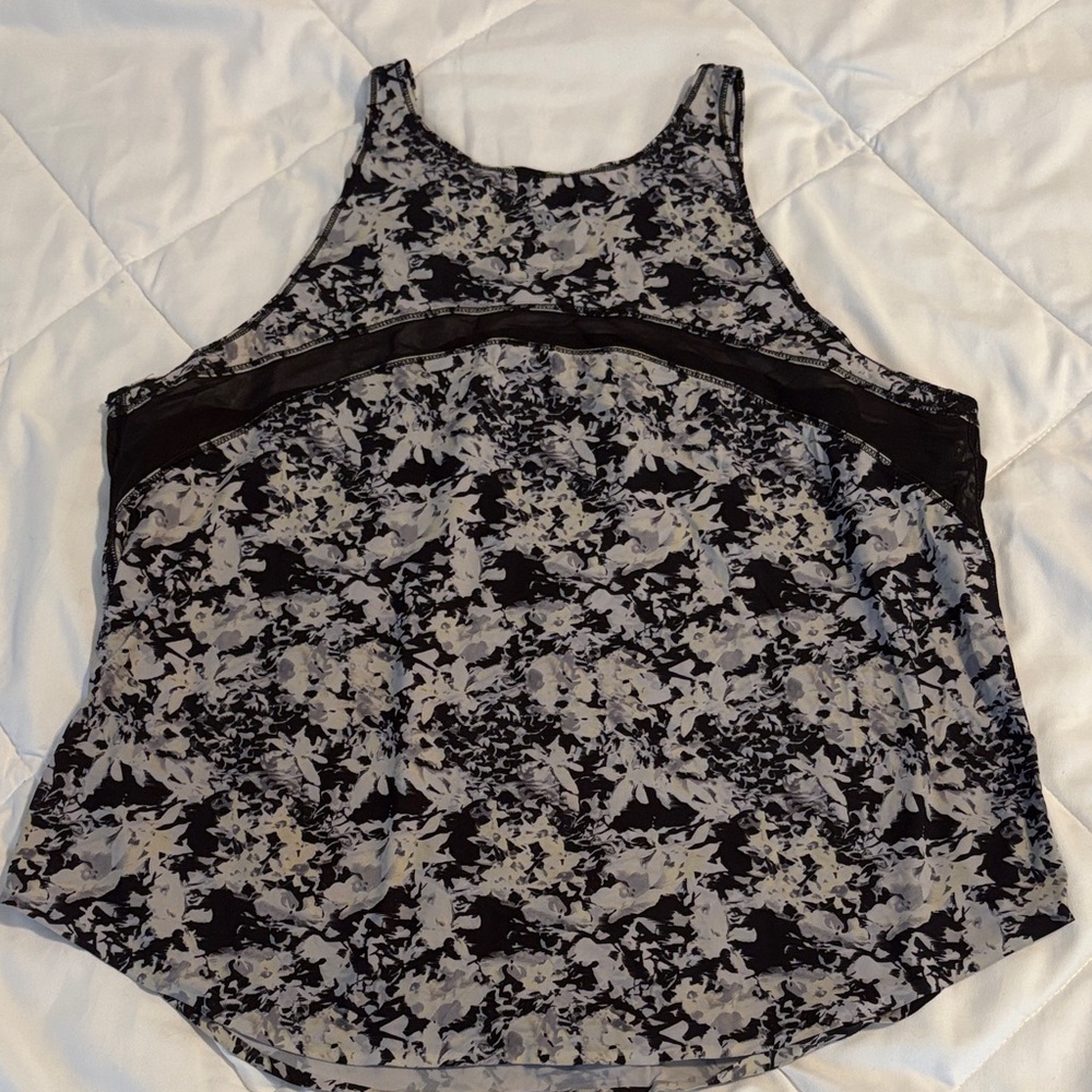 lululemon athletica Water Sun Runner Tank Top - Picture 5 of 6